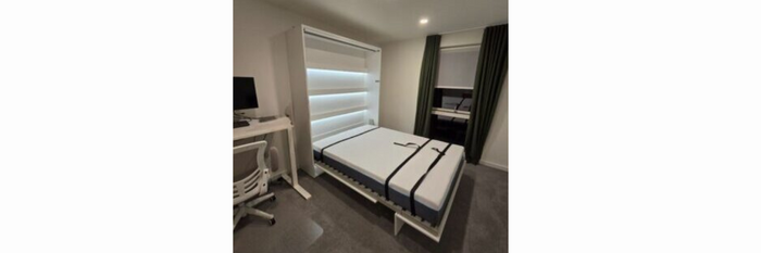 Guest room that’s also an office!