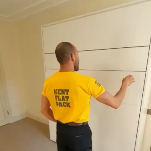 DIY vs Professional Flatpack Assembly – What’s Best for You?