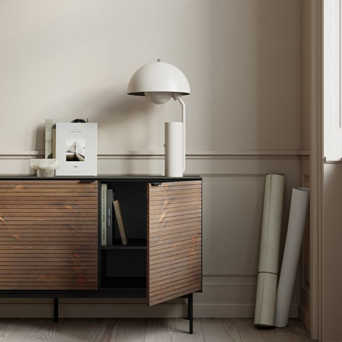 La collection Lane. Buffet 3 portes en espresso brossé noir granulé
