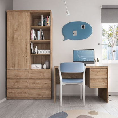 Twin pedestal desk in Oak