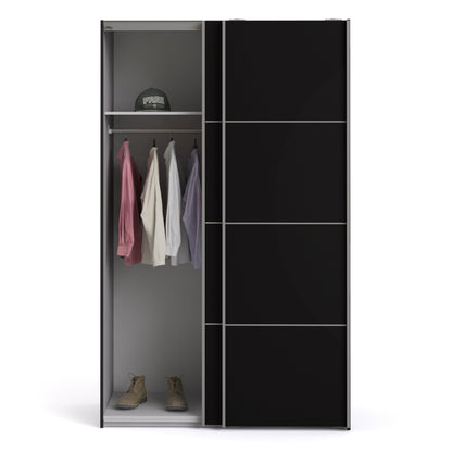 La collection « Patsy ». Armoire coulissante 120 cm en noir mat avec portes noires mates et 2 étagères