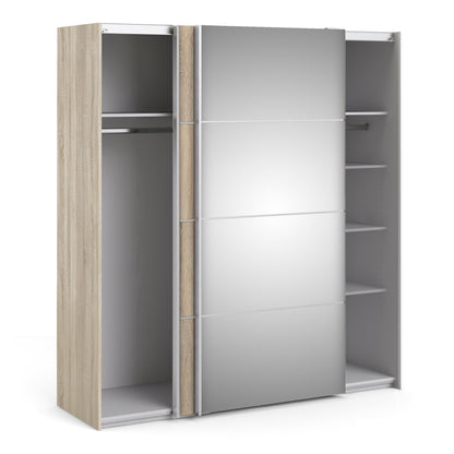 La collection « Patsy ». Armoire coulissante 180 cm en chêne avec portes en chêne et miroir avec 5 étagères