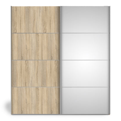 La collection « Patsy ». Armoire coulissante 180 cm en chêne avec portes en chêne et miroir avec 5 étagères