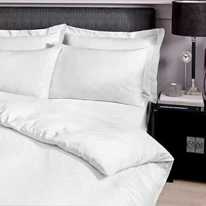 Parure de lit avec housse de couette à rayures en satin crème 300 fils