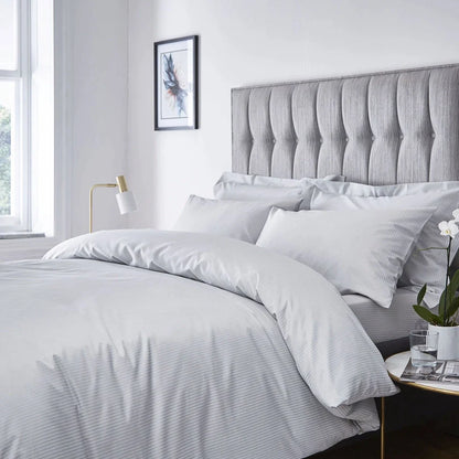 Parure de lit avec housse de couette à rayures en satin crème 300 fils